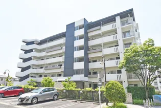 URアーバンラフレ虹ヶ丘南【1階】の外観