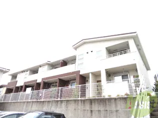 アンファミーユ3【2階】の外観