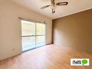 西小島七福マンション【1階】の外観