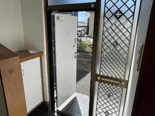 コーポレー561【1階】の玄関