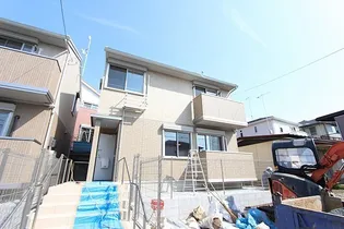 神奈川県伊勢原市高森2【一戸建】の外観