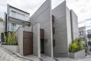 IPSE代々木上原DLXの外観