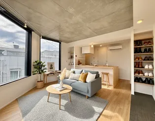 trias372【4階】の外観