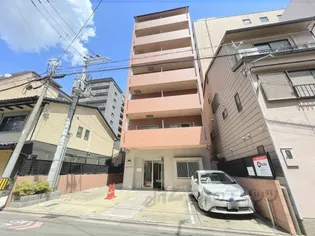 パルティール四条【6階】の外観