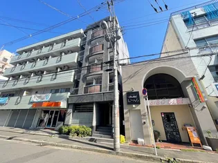 カレラ・デ・スール【5階】の外観