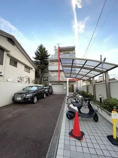 ヴィラ太秦【4階】の外観