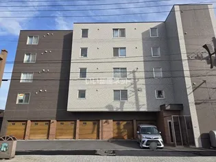 クレールマンション湯川【2階】の外観