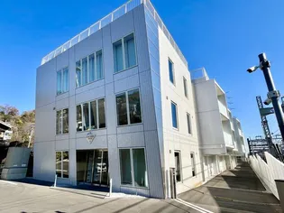 プラッシュガーデン クリスタの外観