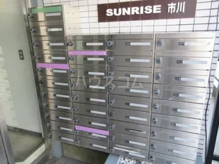 サンライズ市川【2階】の地図