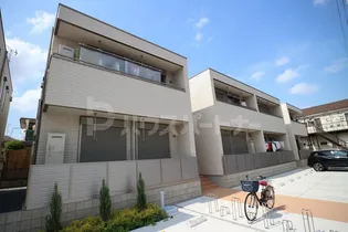 ファミーユIの画像