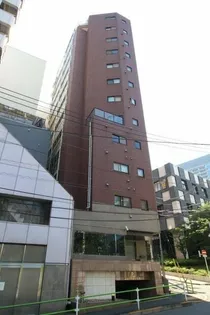 東京都港区六本木4【マンション】の外観