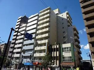 プラーズ南幸町I【2階】の外観