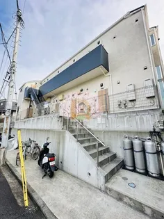 神奈川県横浜市西区西戸部町2【アパート】の外観