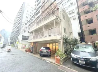 東京都新宿区市谷田町3【マンション】の外観