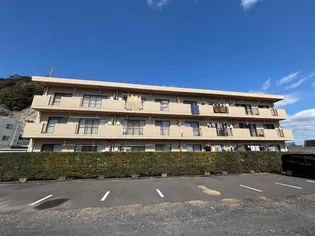 ファミール比志島の画像