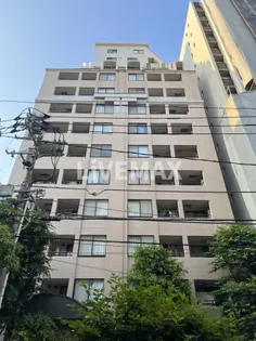 東京都新宿区新宿1【マンション】の外観