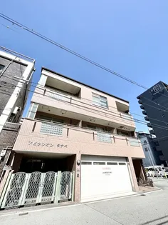 アビタシオン タナベ【2階】の外観