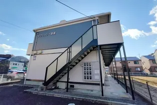 ラクシュリー津高【2階】の外観