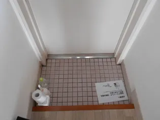 サンレモハイツ上杉A【2階】の玄関