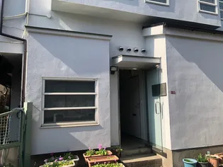 キャロル【1階】の外観