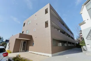 リリ レアの画像