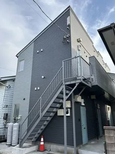 クレッセント【1階】の外観