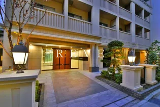 CASA EST CORTA【7階】の外観