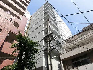 東京都新宿区西新宿6【マンション】の外観