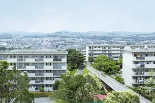 UR鈴蘭台第五【4階】の外観
