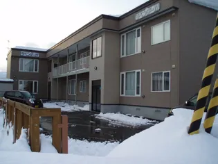 北海道岩見沢市美園一条7【アパート】の外観