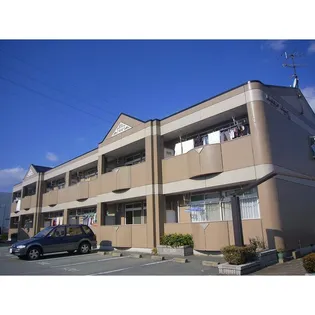 クィーンズコート A棟【2階】の外観