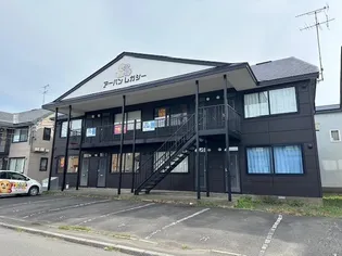 アーバンレガシー【1階】の外観