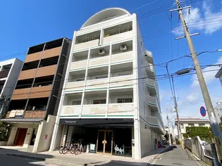 エクランドールの画像
