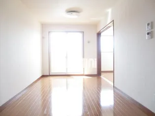 Court Venezia【1階】の居間