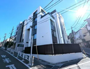Reve Residence 初台の外観