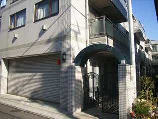 クレイン四谷【2階】の外観