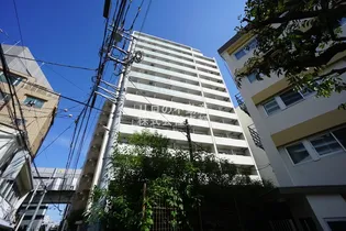 プライムメゾン初台【10階】の外観