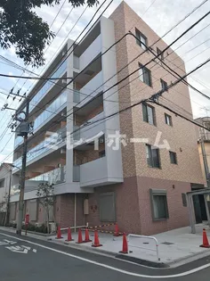 カトル ナフ新美の画像