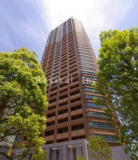 プラウドタワー千代田富士見【7階】の外観