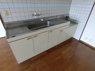 レジデンス17番館【3階】のキッチン