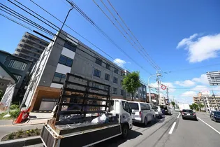 北海道札幌市白石区本郷通13丁目南【マンション】の外観