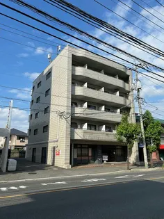 ベルシャトー加登【4階】の外観