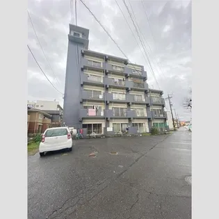 レジリエンス三里【2階】の外観