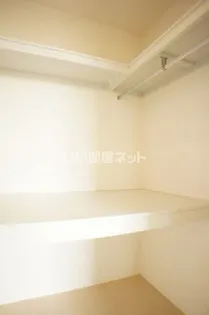 イル・デ・パン【1階】の内装