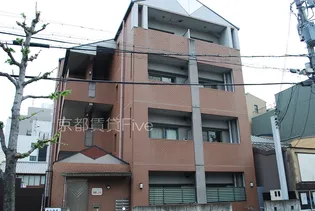 ジュネス堀川【3階】の外観