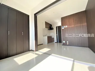 鹿児島県姶良市西餅田【アパート】の外観