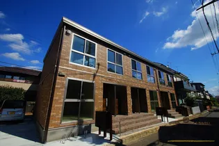 埼玉県入間郡三芳町大字藤久保【アパート】の外観