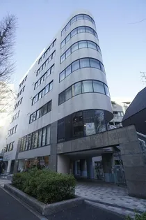 東京都渋谷区神宮前2【マンション】の外観