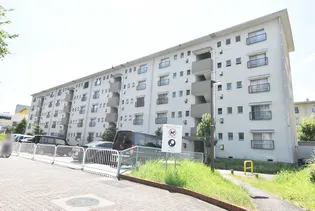 UR藤山台【4階】の外観