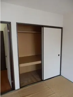 ハイツ五十嵐【2階】の内装